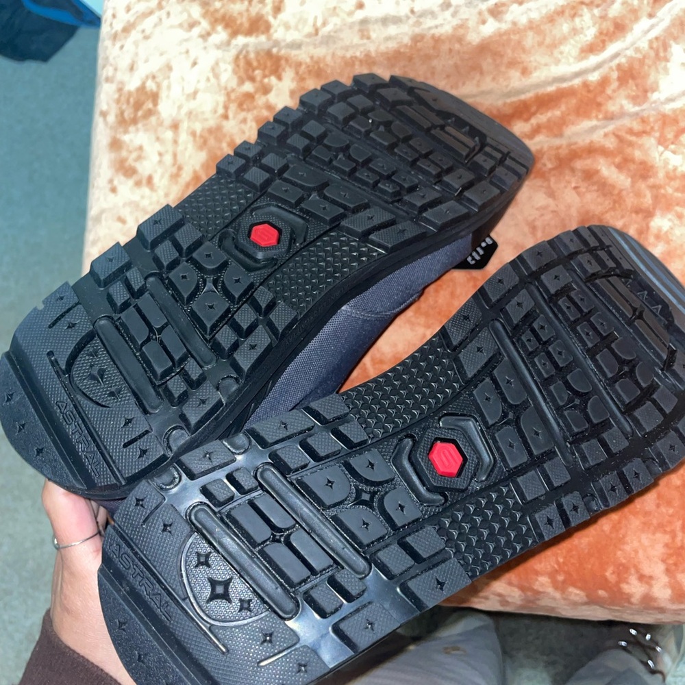 Size 11 Astral Pisgah waterproof boots